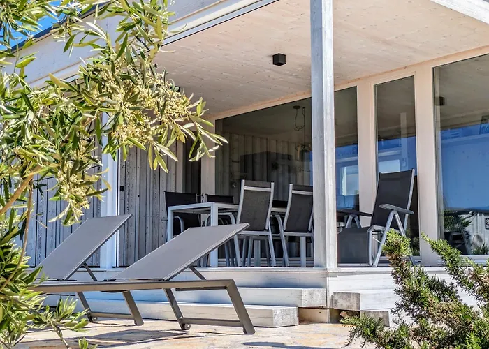 Buqez Eco Resort Beachvilla Bona Haus 16